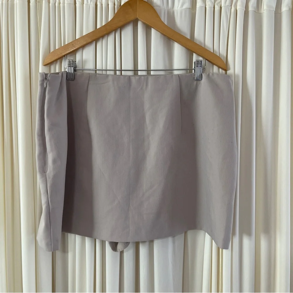 Abercrombie & Fitch Scarlett Mini‎ Skirt Skort Light Taupe Size XL
